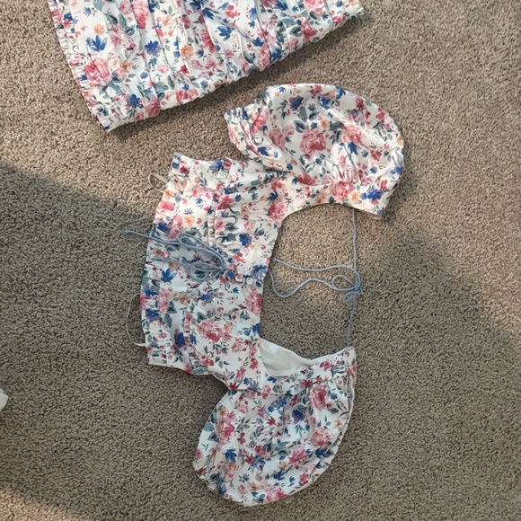 Floral Puff Sleeve Mini Dress - Picture 3 of 5